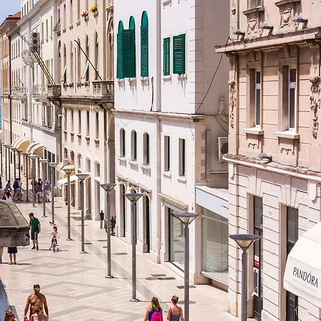 בית הארחה Bed & Atmosphere ספליט